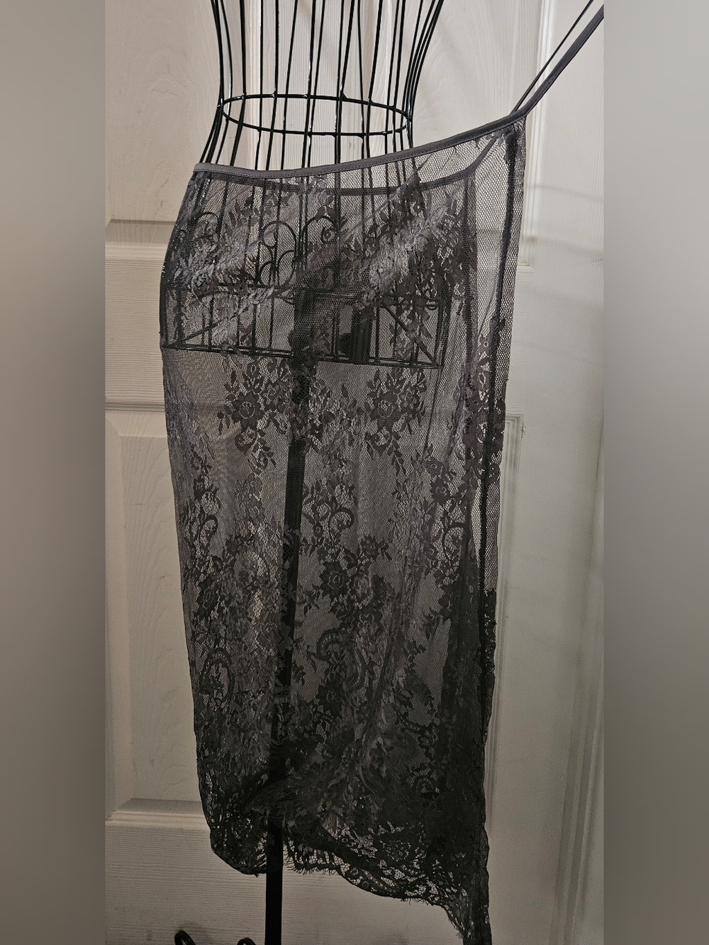 Ontre Lace Cover-Up